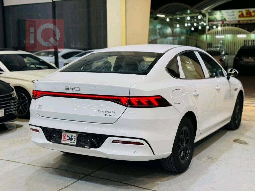 بي واي دي Qin Plus